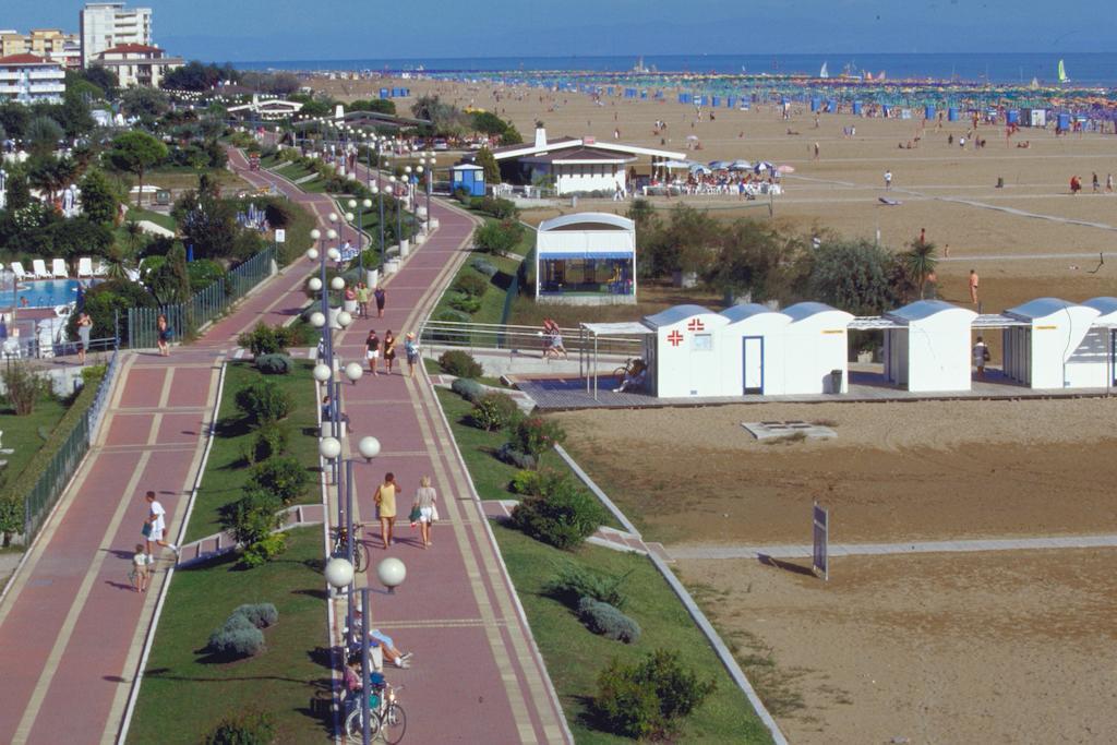 Hotel Golf ***S Bibione Exterior foto